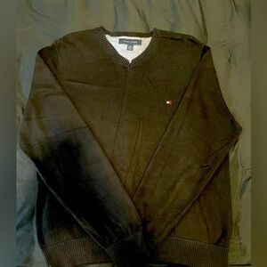 Tommy Hilfiger V -neck sweater.
